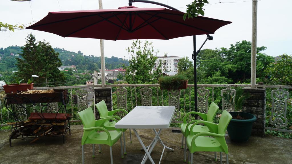 Tj Guest House Makhinjauri Exterior photo