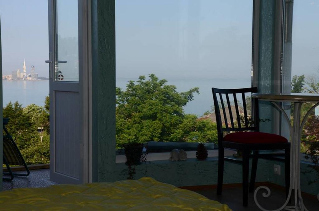 Tj Guest House Makhinjauri Exterior photo